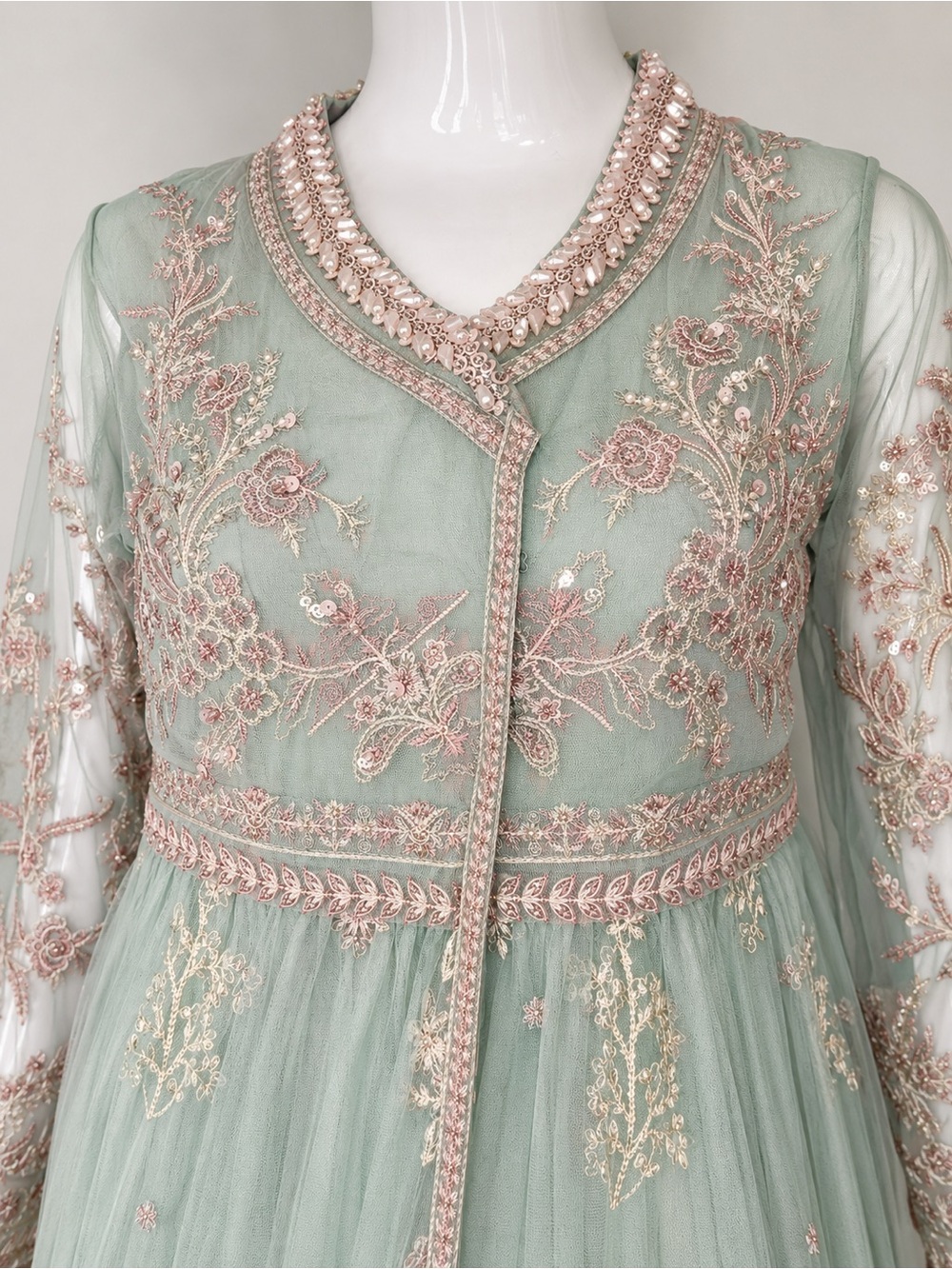 IDEAS Luxury Floating Elegance Sage Embroidered Formal Gown Eid Dress Sz Medium - Picture 4 of 17